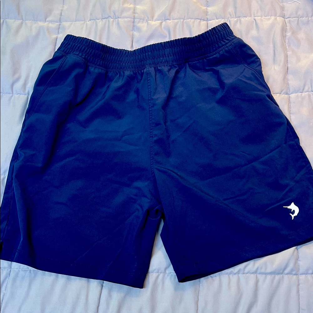 Reel Legends Navy Performance Shorts youth large (12/14)